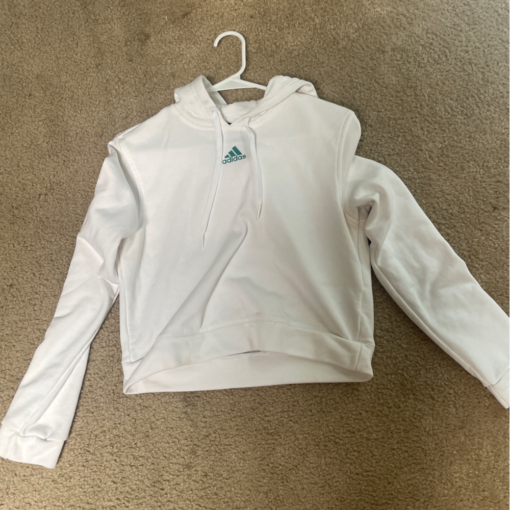 Adidas hoodie size medium